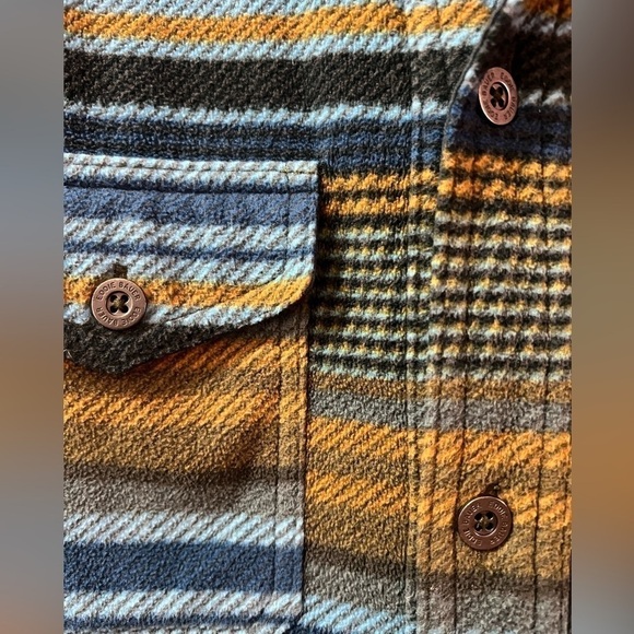 🔴Eddie Bauer striped fleece flannel button down shirt size medium - Picture 3 of 7